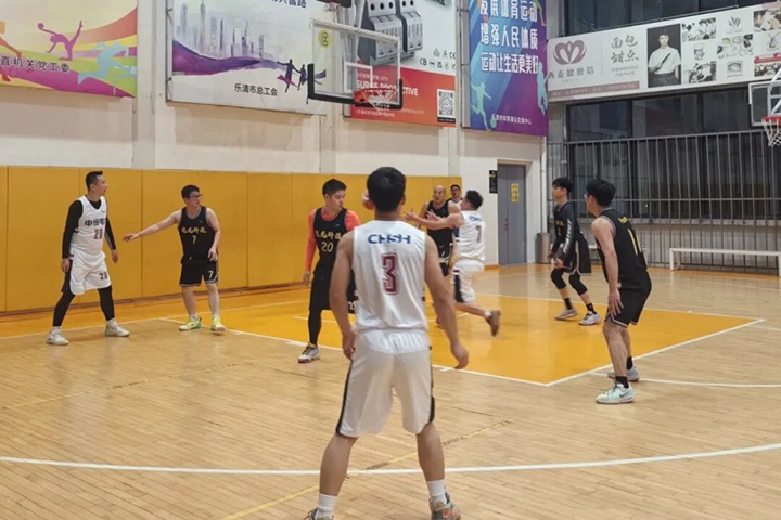 旗开得胜！申恒电力首战告捷，点燃“迎元旦杯”企BA篮球赛激情之夜
